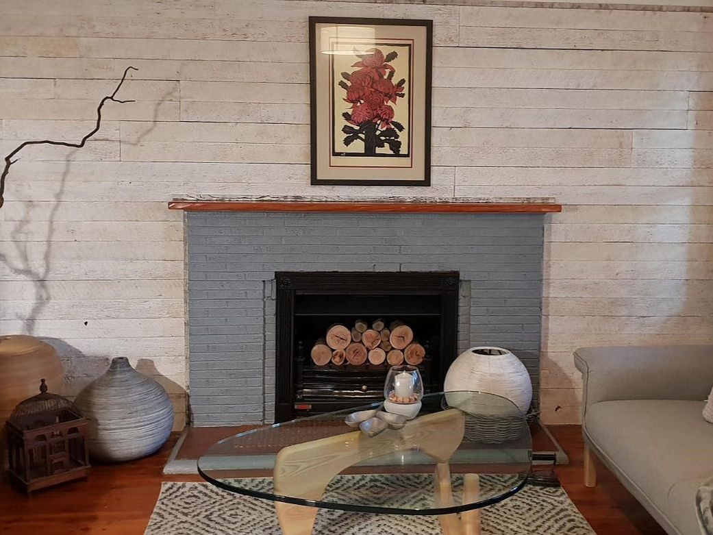 Fireplace Feature Wall - Whitewashed & Brushed Oregon 
